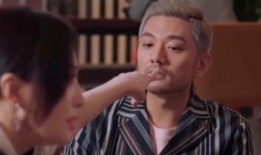 吃瓜娱乐圈八卦直播,揭秘明星幕后故事，吃瓜群众狂欢盛宴